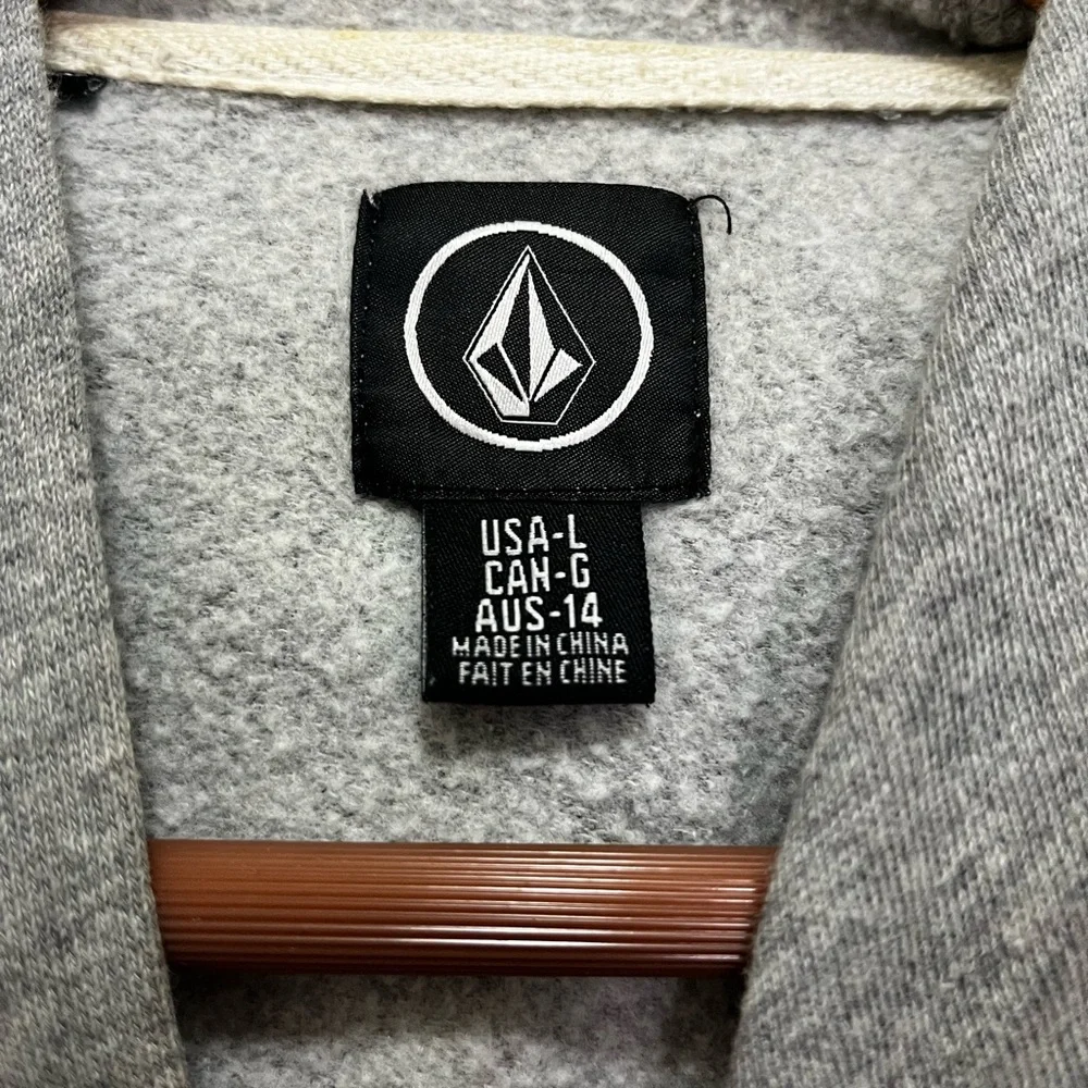 Volcom Sweater - Picture 3 of 5